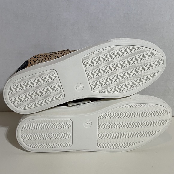 Universal Thread Leopard Print High Top Sneakers Women’s Size 8 Lace Up & Zip - Picture 9 of 9